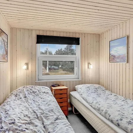 2 Bedroom Awesome In