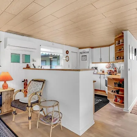 2 Bedroom Awesome In * Fano